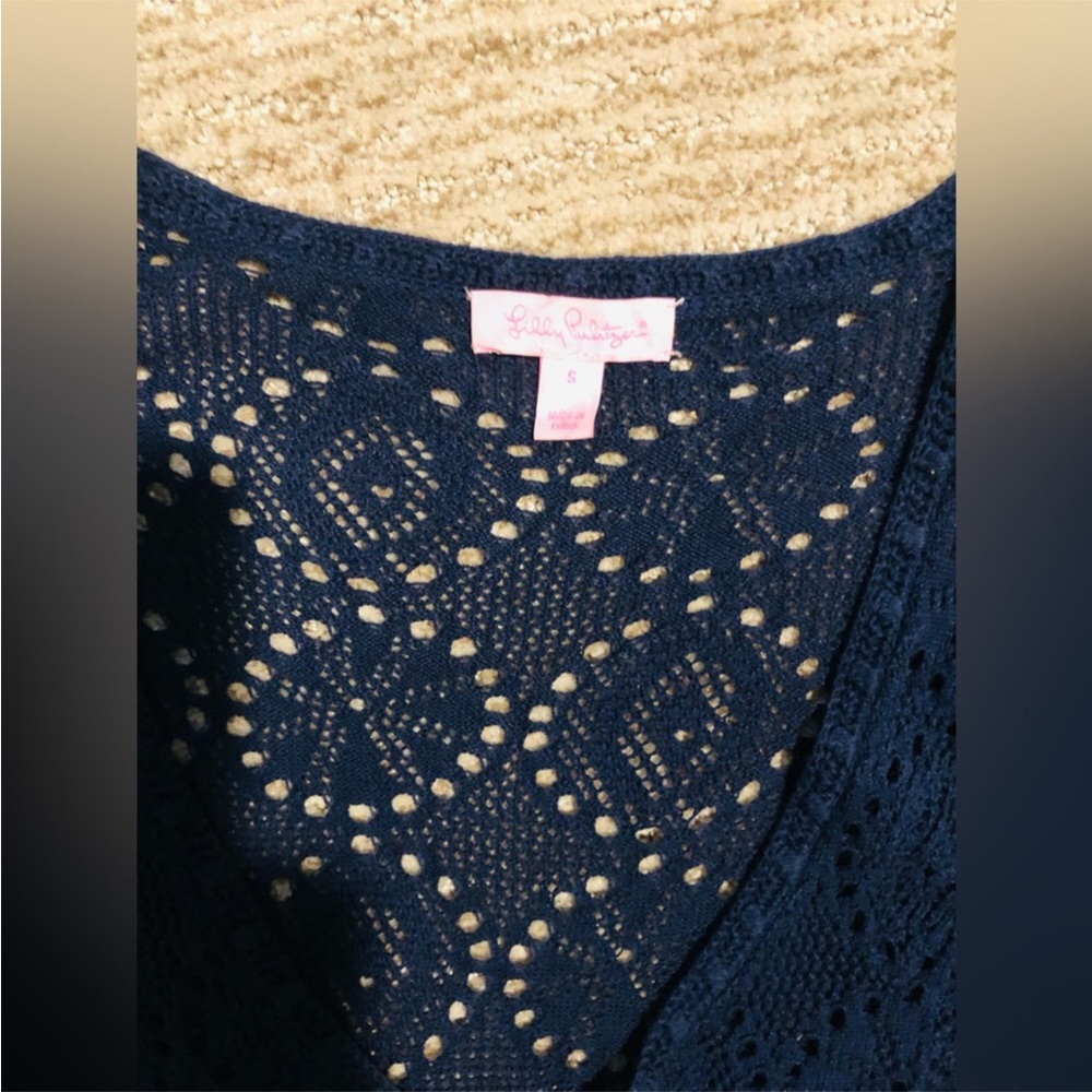 Lilly Pulitzer Navy Blue Athena Crochet Knit Tunic- Like New Condition! Small - Picture 3 of 6